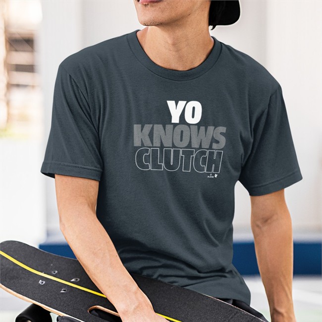 Yoan Moncada Yo Knows Clutch V Neck T Shirt Breakingt Store